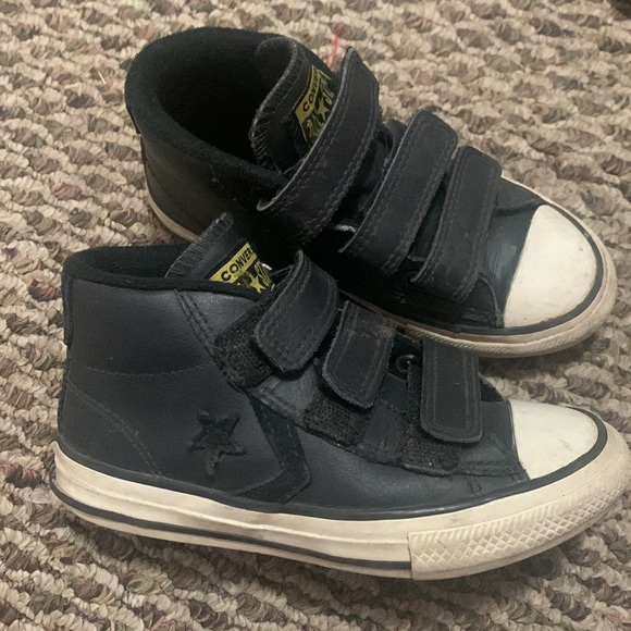 Converse velcro, in good condition. - Picture 2 of 4